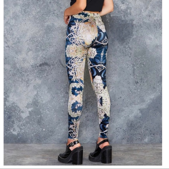 BLACK MILK LIMITED ALPHONSE MUSHA PRINT LEGGINGS - Picture 7 of 11